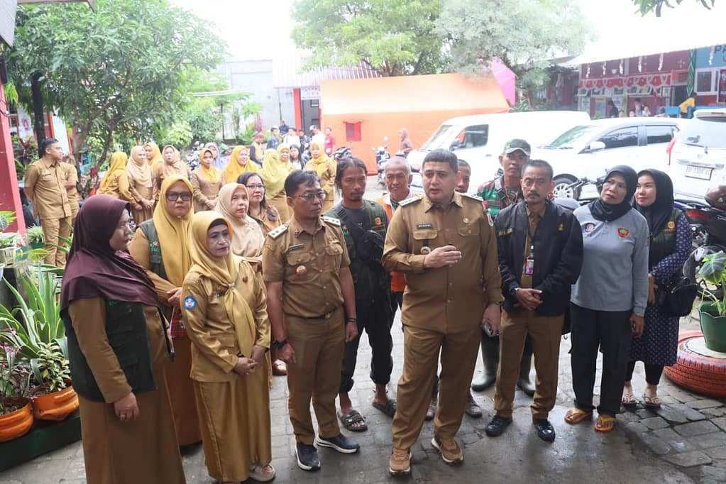 Wali Kota Munafri Tinjau Dua Titik Pengungsian Banjir di Biringkanaya, Pastikan Kebutuhan Warga Terpenuhi